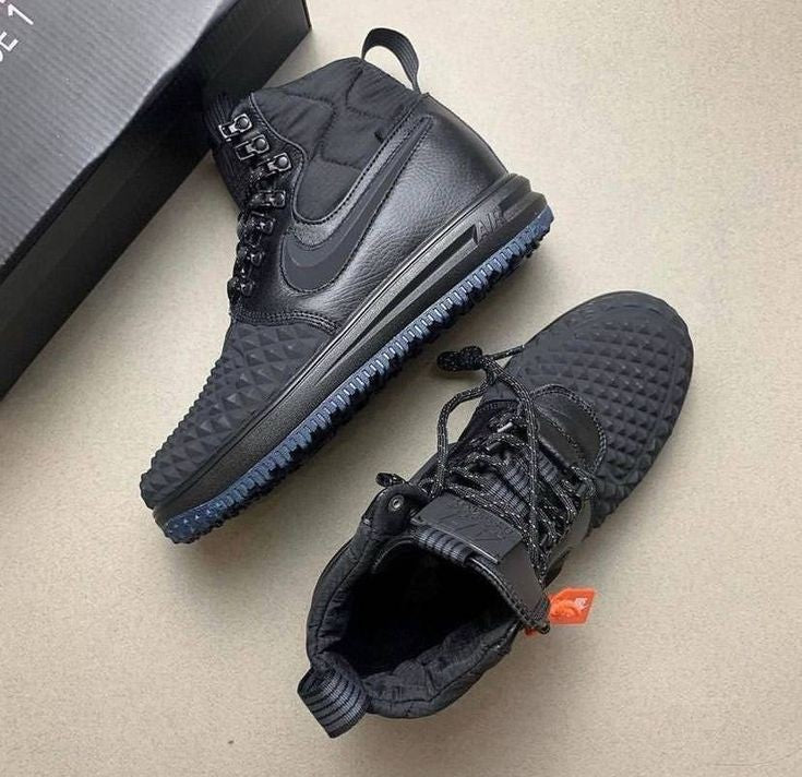 Nike Lunar boots