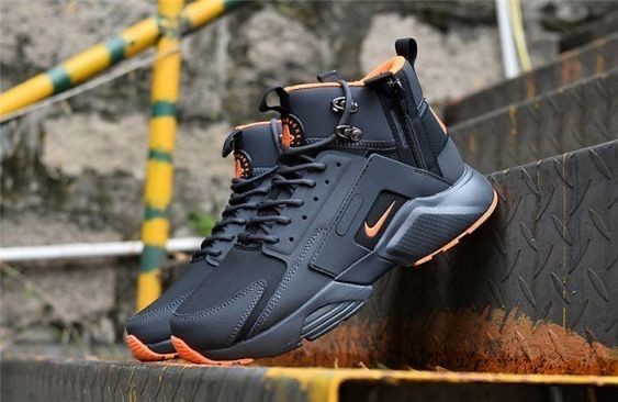 Nike huarache boots